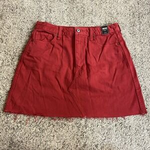 ABERCROMBIE & FITCH Red Denim Distressed Mini Skirt sz 8 Zoe Natural Rise Casual